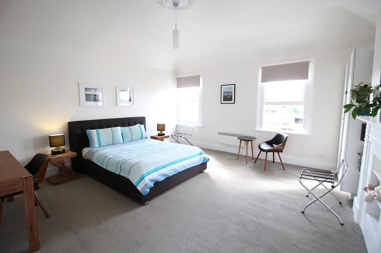 הובארט Trinity Hill Apartments