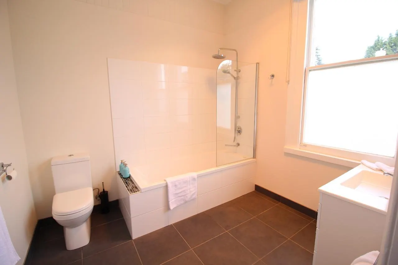 Trinity Hill Apartments Hobart 0*,